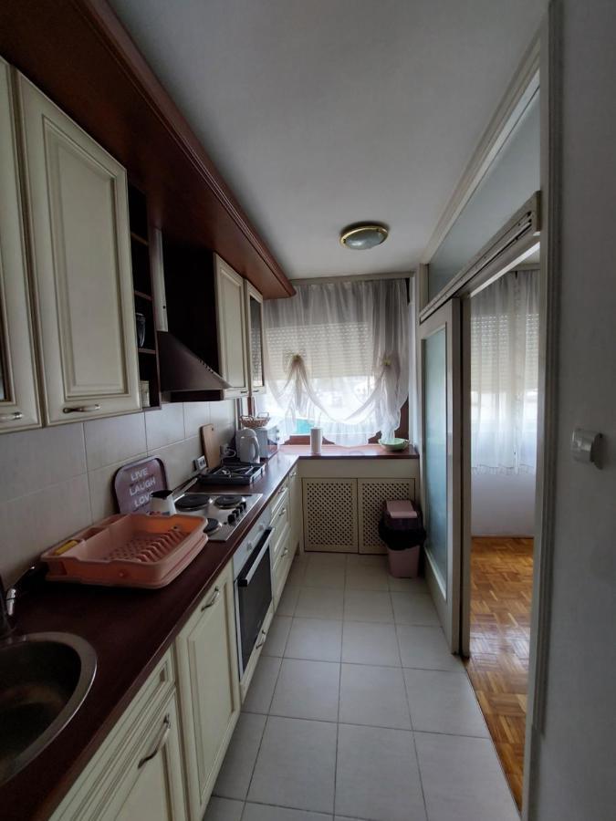 Apartman Laura Zagabria Esterno foto
