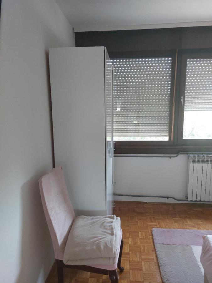 Apartman Laura Zagabria Esterno foto