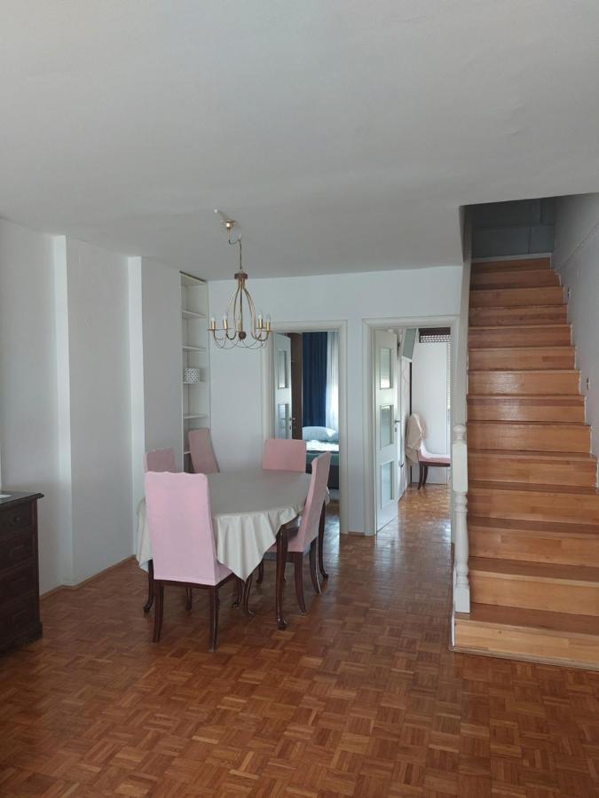Apartman Laura Zagabria Esterno foto