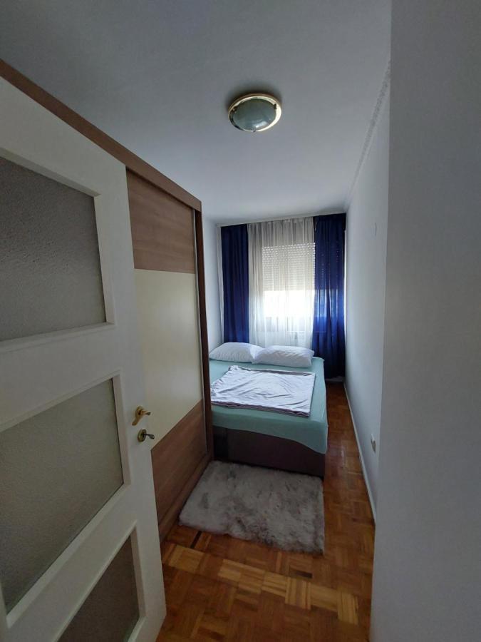 Apartman Laura Zagabria Esterno foto